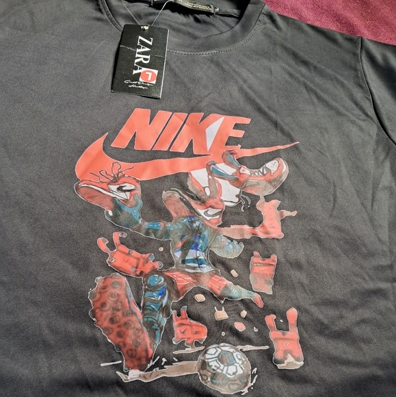 Imported Tshirt Unisex - Picture 6 of 7